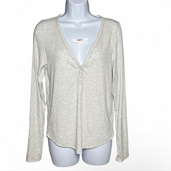 American Eagle Outfitters Tops - American Eagle Outfitters Heather Gray Long Sleeve Henley T Shirt